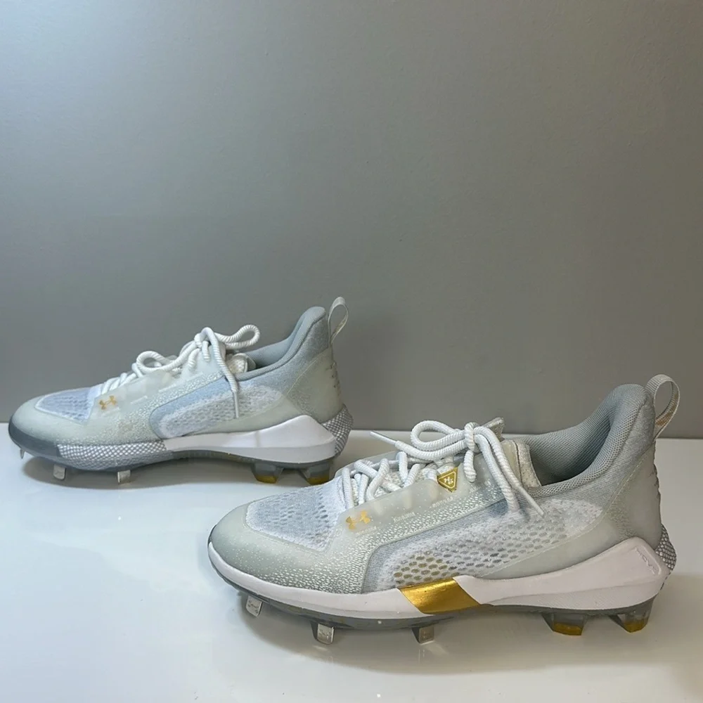 Under Armour Bryce Harper 6 Baseball Cleats Size 8